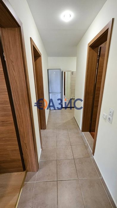 Апартамент с 2 спални в комплекс Престиж Форт Бийч, 100 кв. м., Свети