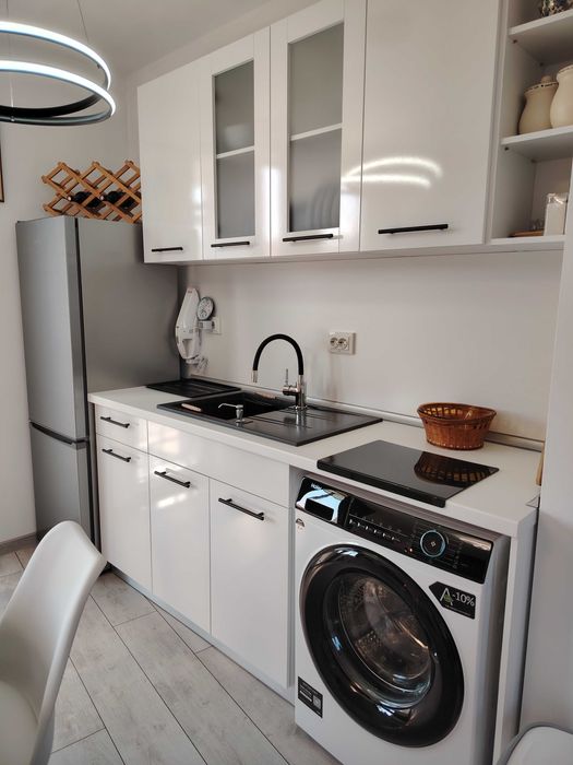 Продава се Едностаен апартамент в Благоевград, Еленово 1 - 35 кв.м за 2000 €/кв.м - Снимка #1