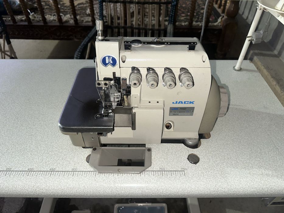 Jack overlok 798 model sotiladi