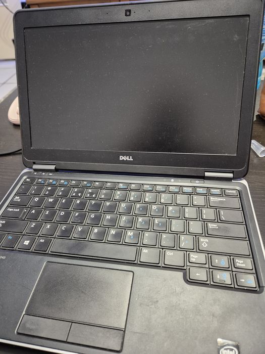 Dell Latitude E7240