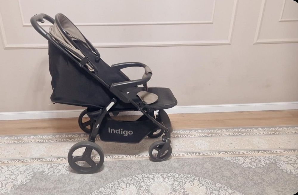 Коляска прогулочная