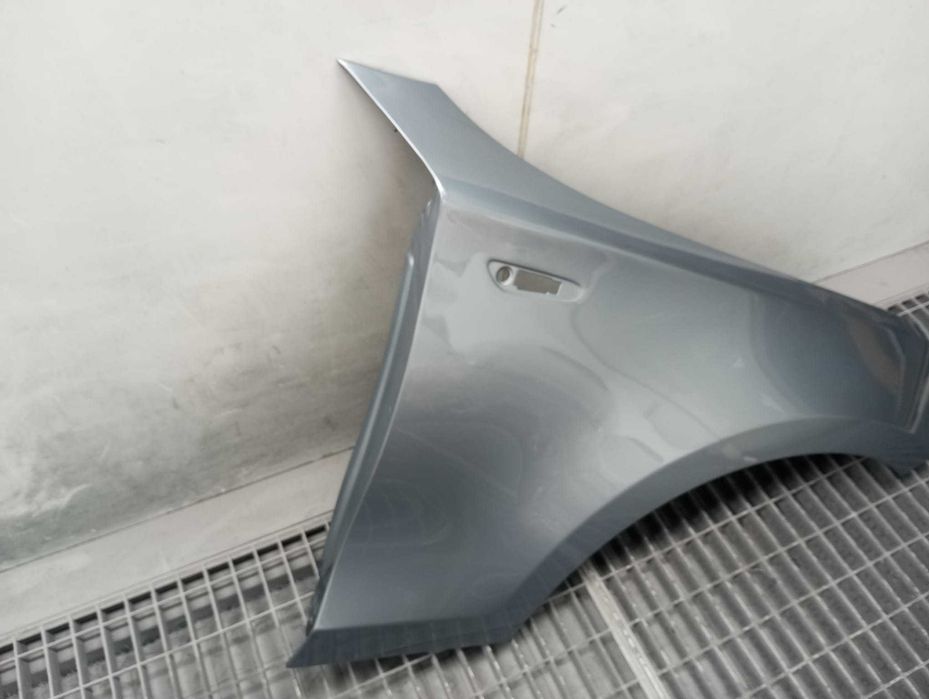 Aripa Fata Dreapta BMW E81 E87 An 2003-2010 (896 (Albastru))