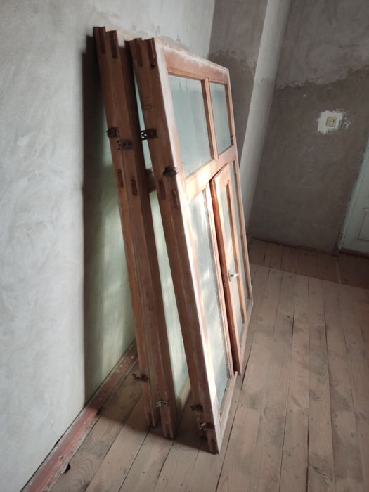 Oynalar sotiladi. 4 donasi bor.Go'rib olib getavarasiz. Xiva shaharda.