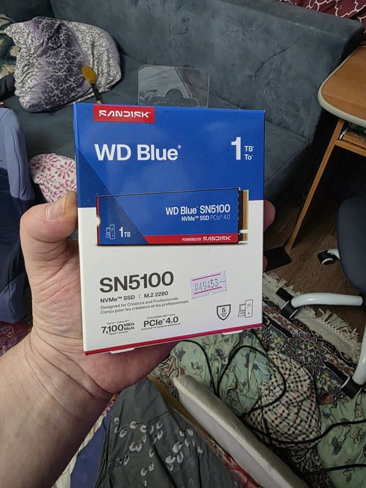 WD Blue SN5100 NVMe SSD PCle 4.0 1 tb

NVMe™™ SSD PCIe® 4.0