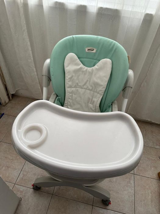 Стул для кормления