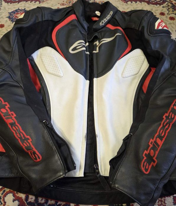 Кожено мото яке Alpinestars (EU 52 / US 42)