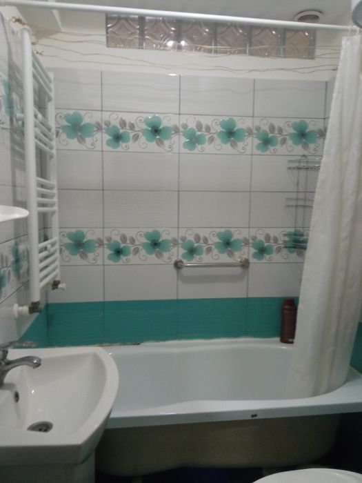 Închiriez/vând apart.3 camere