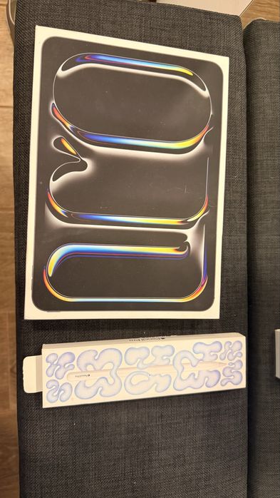 Кутия - IPad Pro и PencilPro