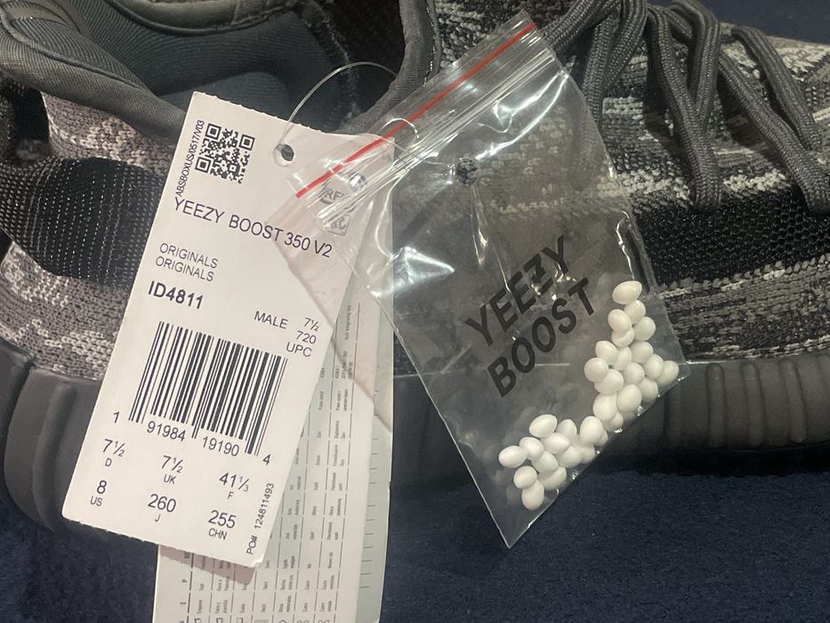 Yeezy 350 v2 Mx Rock, Marimi 41-42