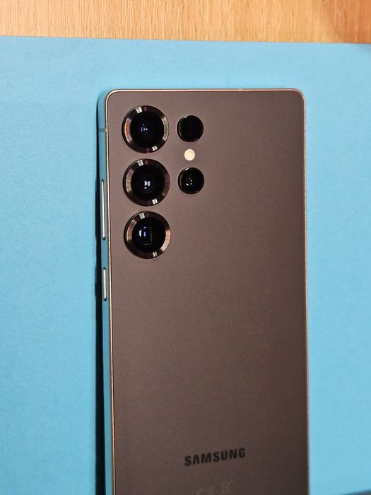 Samsung S25 Ultra 512 GB 12 GB RAM