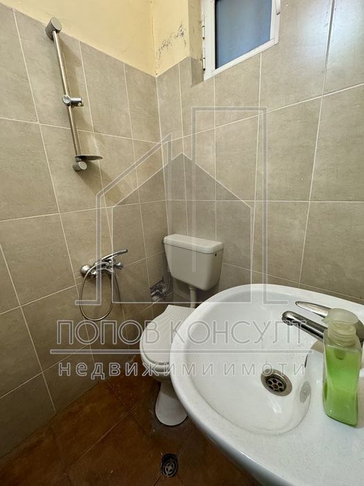 Пром. помещение в Пловдив-Тракия площ 114 цена 570