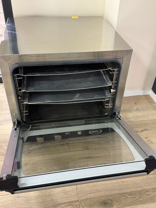 Продам печку Unox (Унокс)