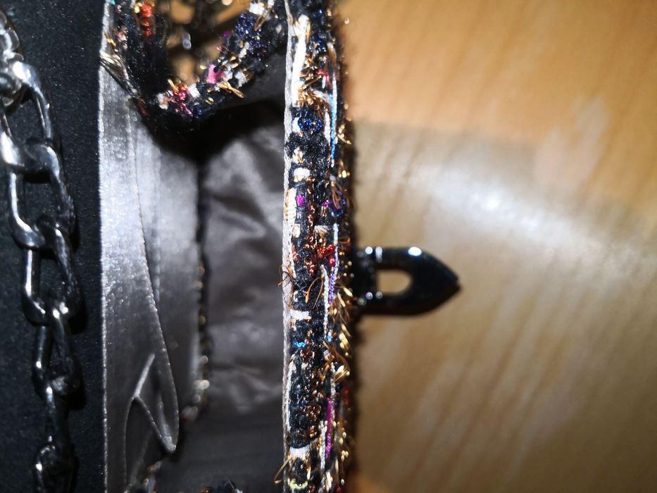 Дамски чантички. Два вида