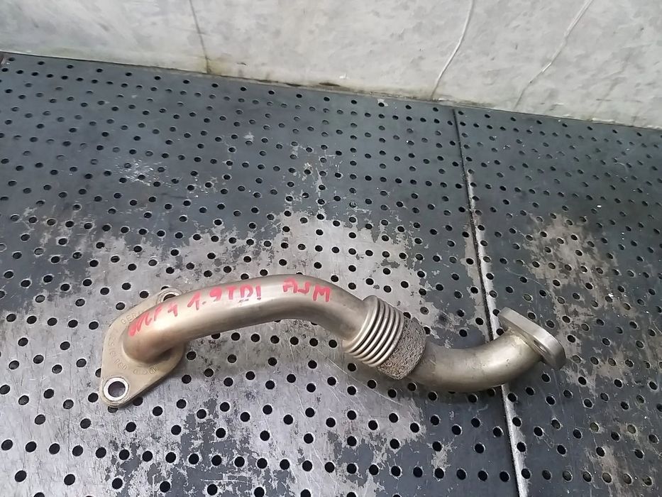 Conducta egr 1.9 tdi vw golf 4 038131521j