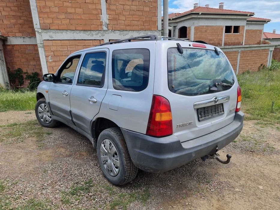 Mazda Tribute 2.0 16V/Газ/Релси /Лети джанти На части