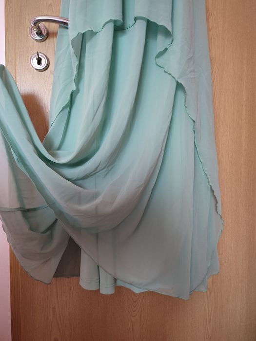 Rochie BOOHOO lunga de ocazie, mărimea 34 NOUA!!