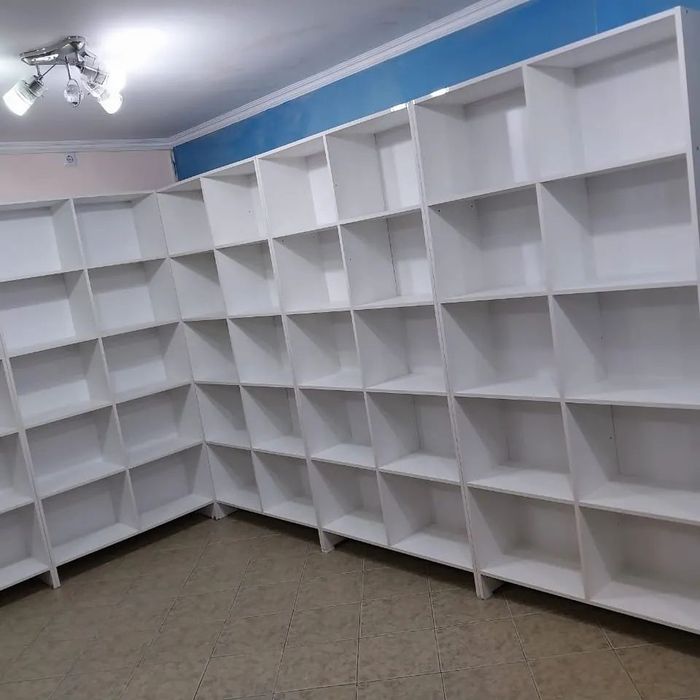 Стеллаж, прилавка для магазина