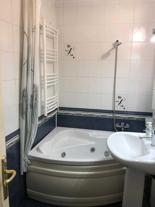 Apartament 3 camere