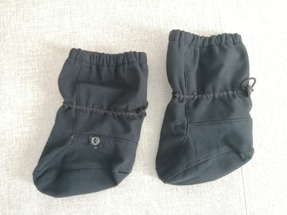 Ватирани ботушки Mamalila (12-18 м) и шапка 43-45 см (6-9 м)