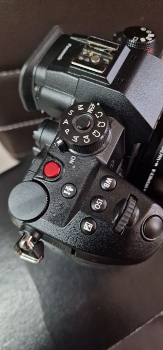 Panasonic gh 7+обектив Leika 12-60 f2.8-4.0