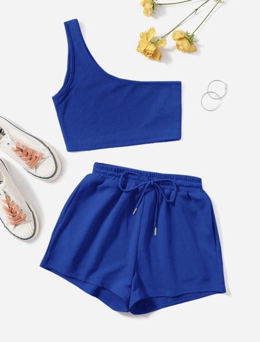 Compleu Dama, top si pantaloni scurti