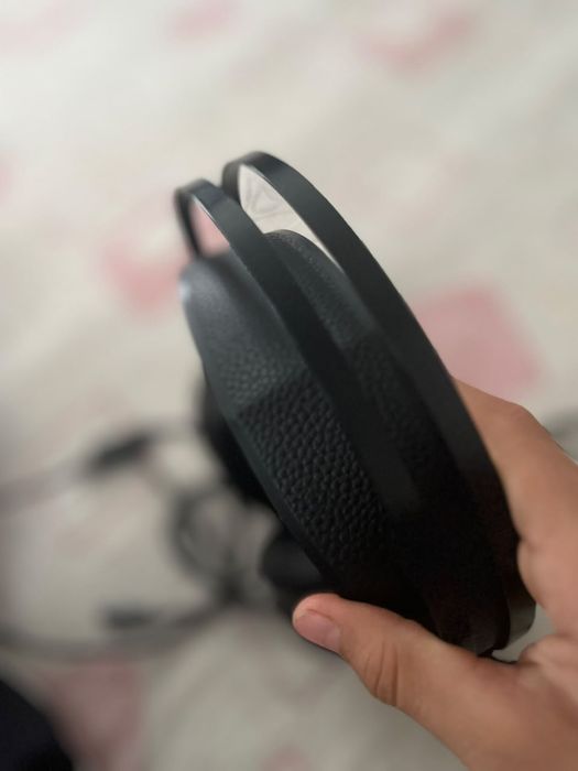 Продам игровые наушники