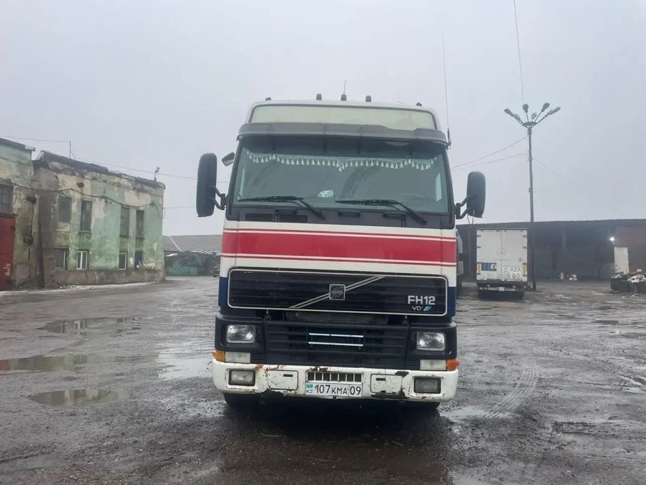 Продаю тягач Караганда