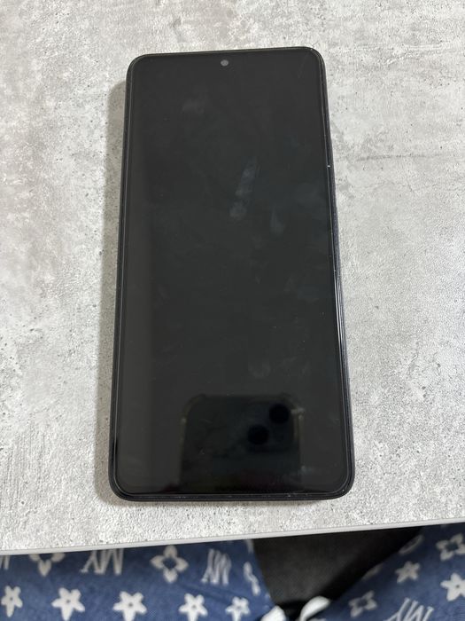 Xiaomi Redmi Note 14 в черном цвете (Midnight Black)
