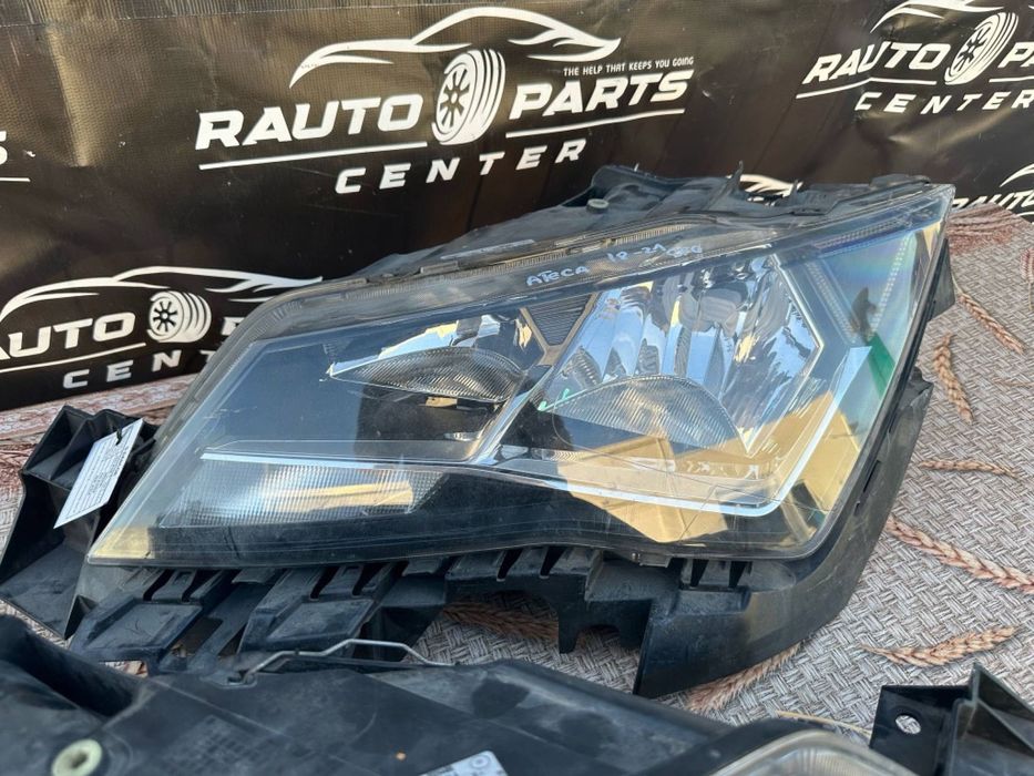 Far stanga cu suport Seat Ateca 2016/2017/2018/2019 HALOGEN