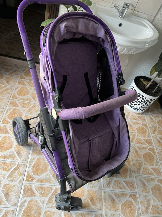 Коляска детская даром