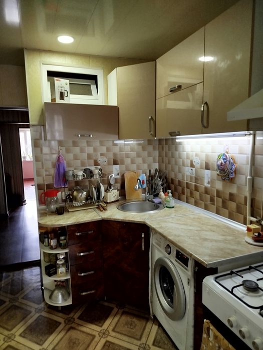 Продаётся квартира 2х ком. Чарвак