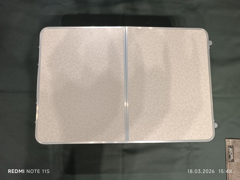 Piknik stol + gilam chasi sotiladi