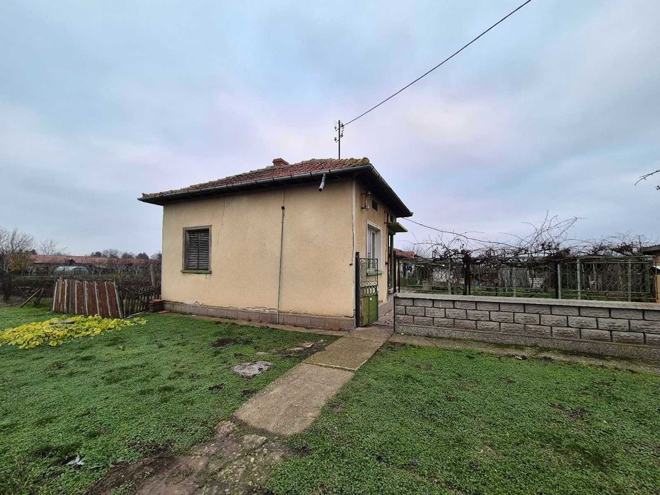 Продава се Къща в с. Обнова, Област Плевен - 188 кв.м за 133 €/кв.м - Снимка #7