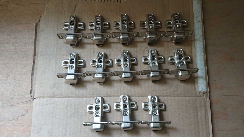 Нови мебелни панти.