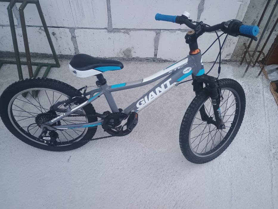 Bicicleta mountain bike giant XTC Jr