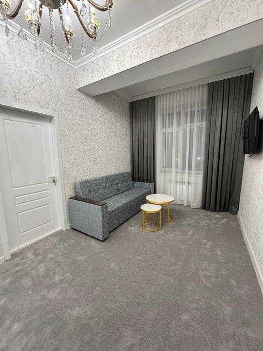 Яшнабад ЖК Азия Хаус продается квартира с мебелью  1/5/8  42м2