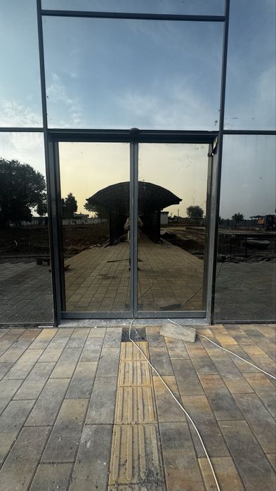 Сенсорни эшиклар-Автоматические сенсорные двери