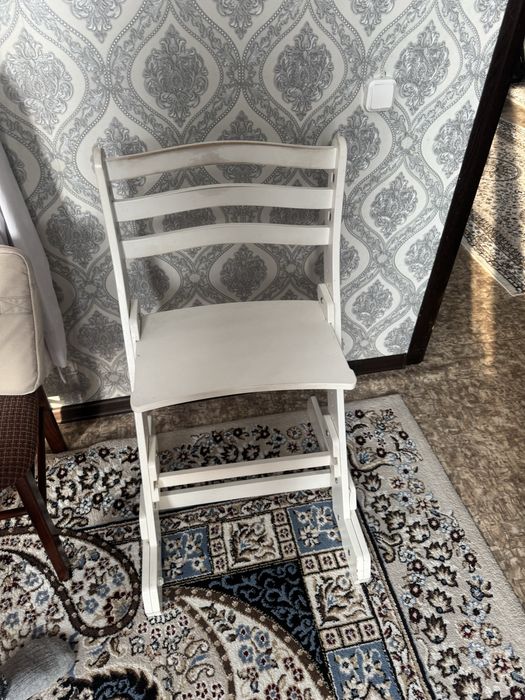 Продаю стул трансформер растущий