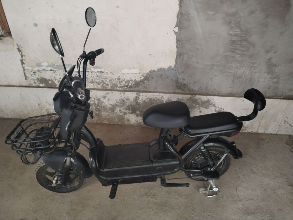 Skuter eletra ..