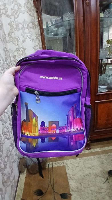 Продаю отличные и красивые рюкзаки