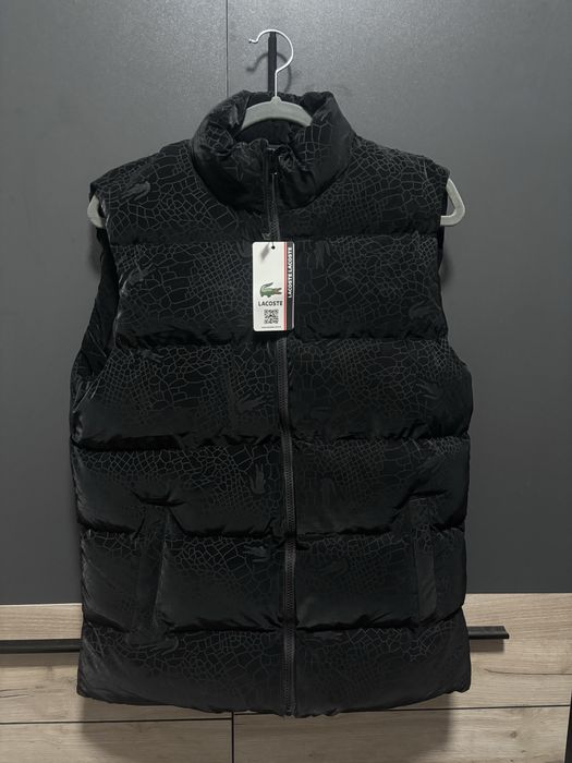 Vestă Lacoste Puffer Bărbați – Neagră – Toate Mărimile