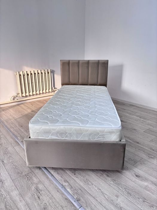 Кровать наличи готовый