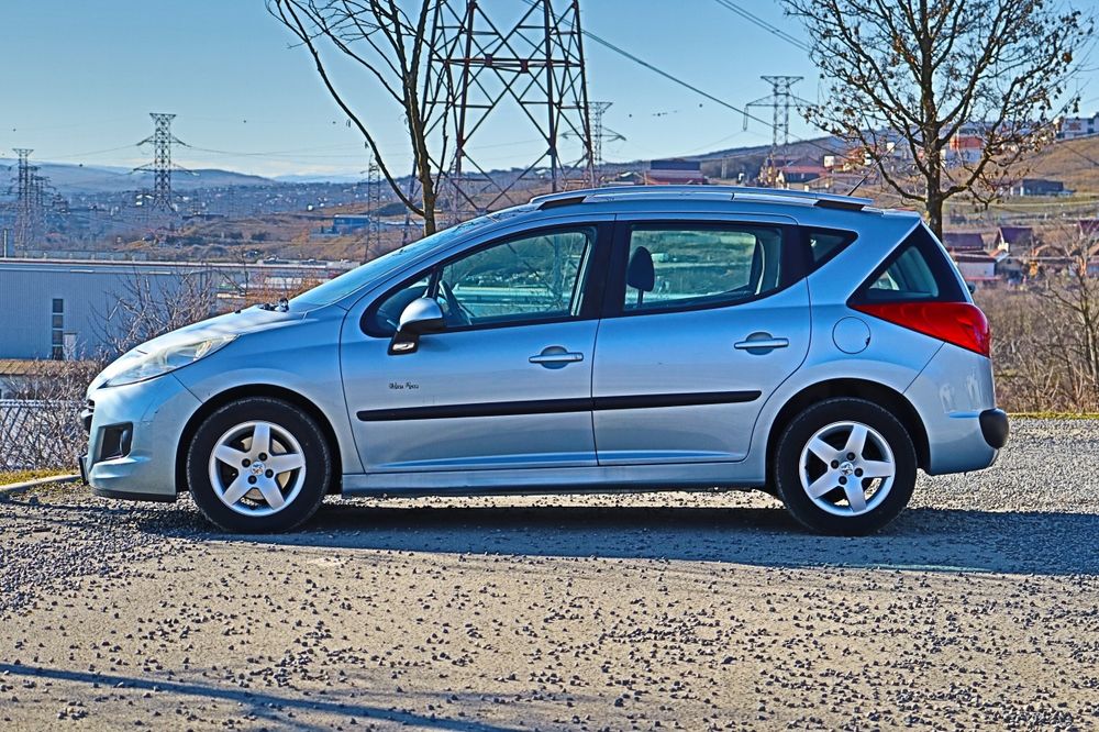 Peugeot 207 SW 1.4i  Euro5- Economic si Fiabil