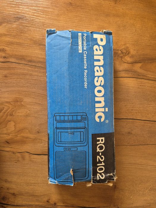 panasonic rq-2102