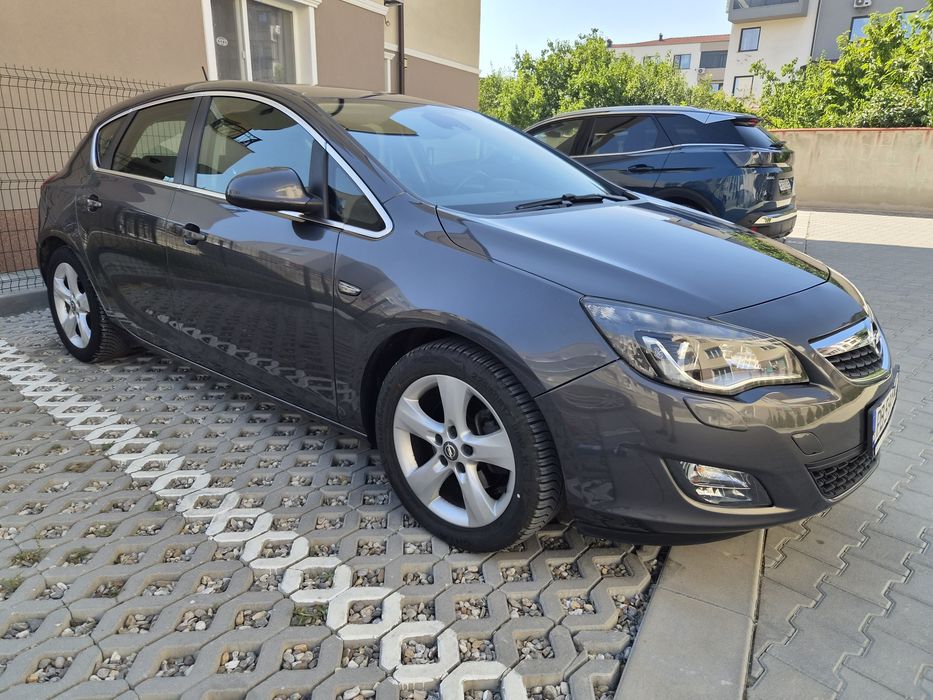 Opel Astra J 1.7 CDTI (Usuzu)