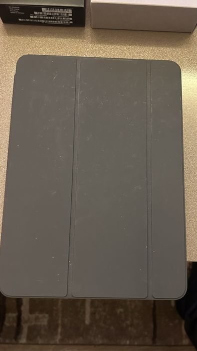 iPad Air M2 / 128GB / 11”