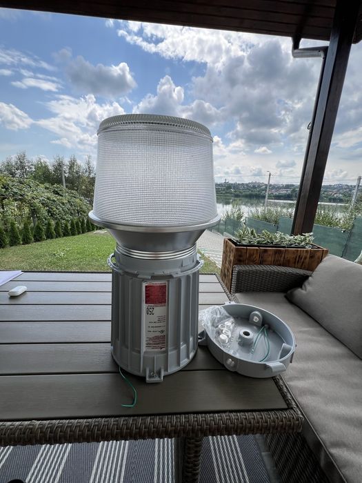 Lampa industriala