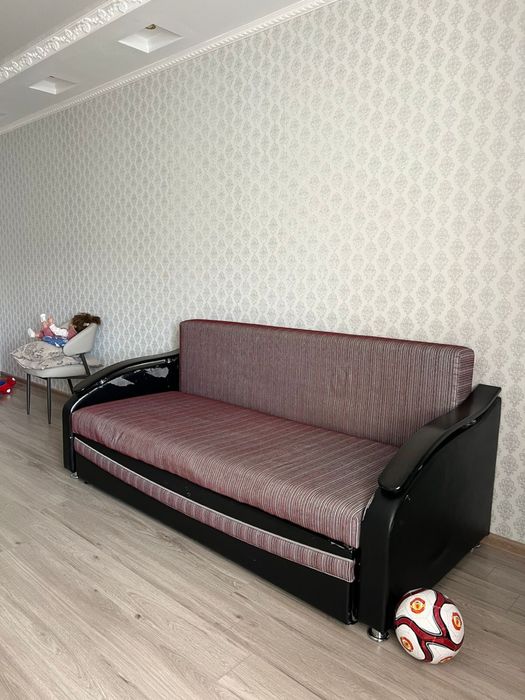 Продам диван раскладывается