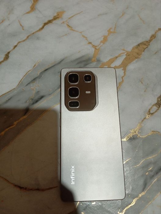Infinix Note 50 Pro sotiladi aybi yoʻq pul zarurligi uchun sotilyapti
