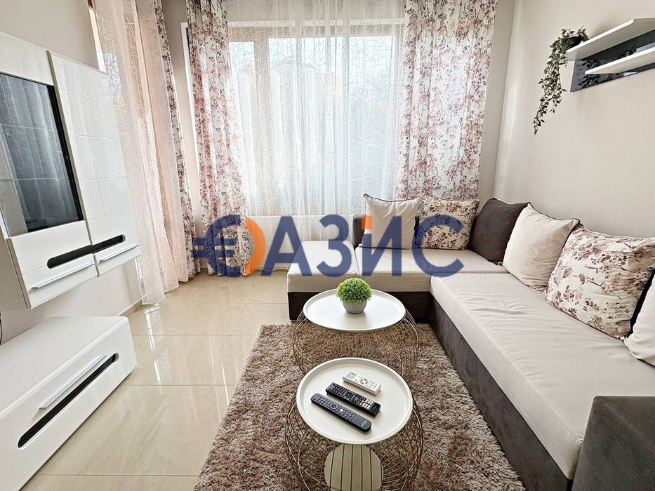 Продава се Двустаен апартамент в к.к. Слънчев бряг - 62 кв.м за 732 €/кв.м - Снимка #6